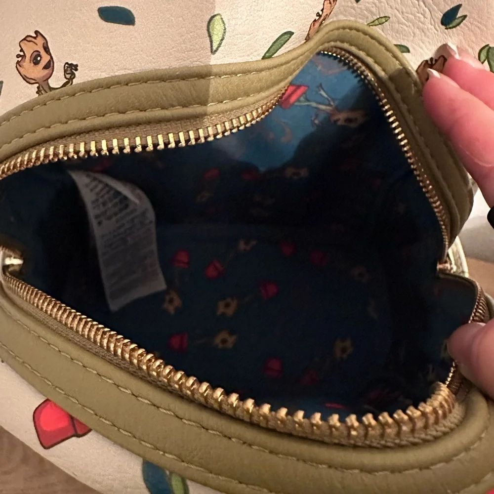 Groot Themed Mini Backpack loungefly Disney - Picture 3 of 6